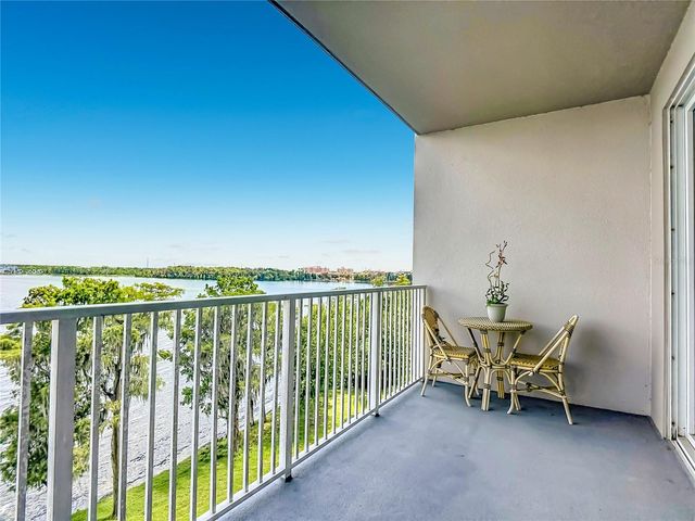 13427 BLUE HERON BEACH DRIVE 402, Orlando, FL 32821