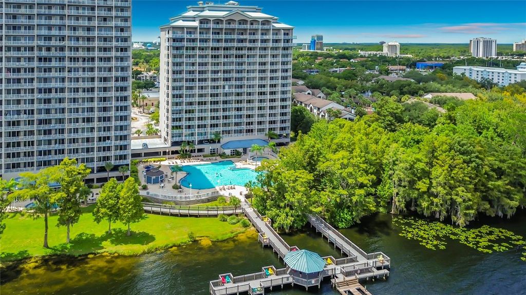 13427 BLUE HERON BEACH DRIVE 402, Orlando, FL 32821