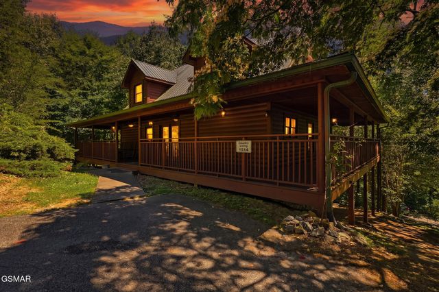 1514 McCarter Hollow Road, Sevierville, TN 37862