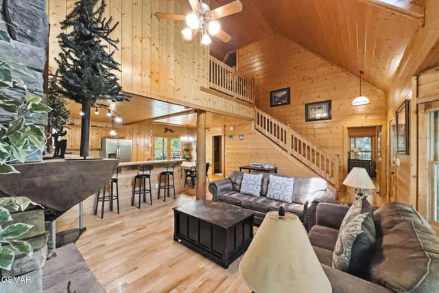 1514 McCarter Hollow Road, Sevierville, TN 37862