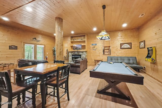 1514 McCarter Hollow Road, Sevierville, TN 37862