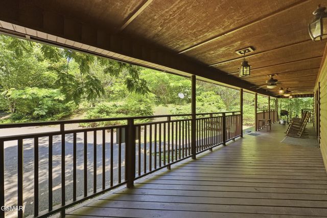 1514 McCarter Hollow Road, Sevierville, TN 37862