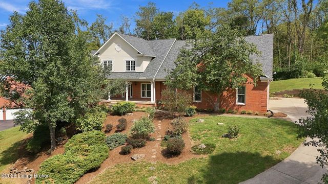 8618 Westover Dr, Prospect, KY 40059