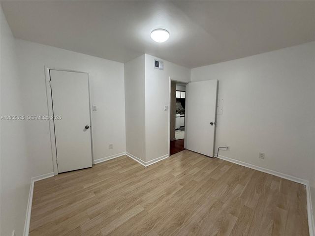 15290 SW 106th Lane 323, Miami, FL 33196