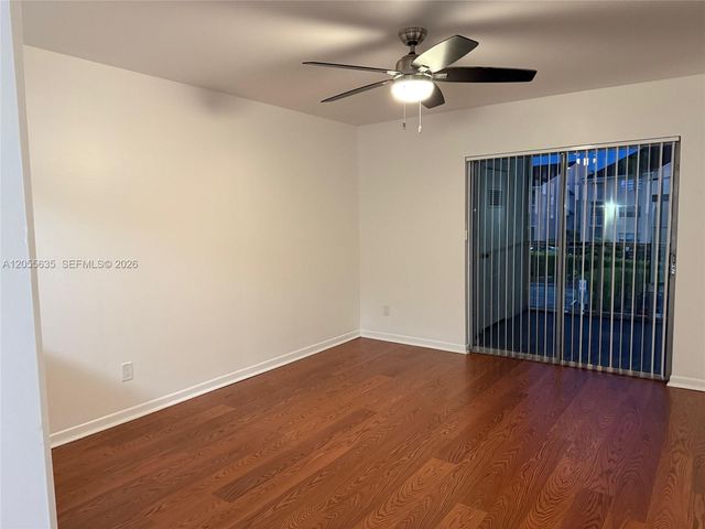 15290 SW 106th Lane 323, Miami, FL 33196