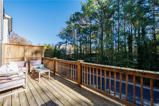 767 Hadley NE Lane, Marietta, GA 30068