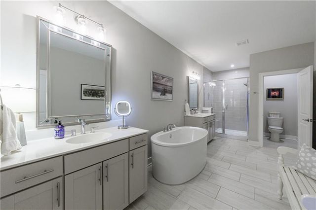 767 Hadley NE Lane, Marietta, GA 30068