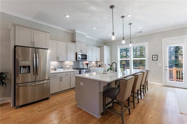 767 Hadley NE Lane, Marietta, GA 30068