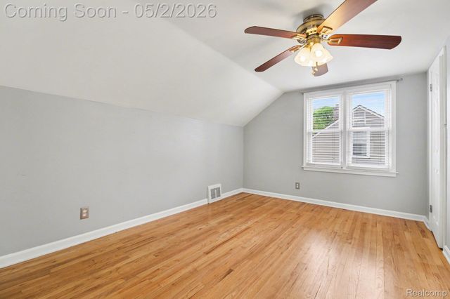 151 Highland Avenue, Clawson, MI 48017