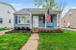 151 Highland Avenue, Clawson, MI 48017