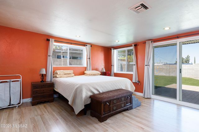 1355 E Sierra Drive, Sierra Vista, AZ 85635