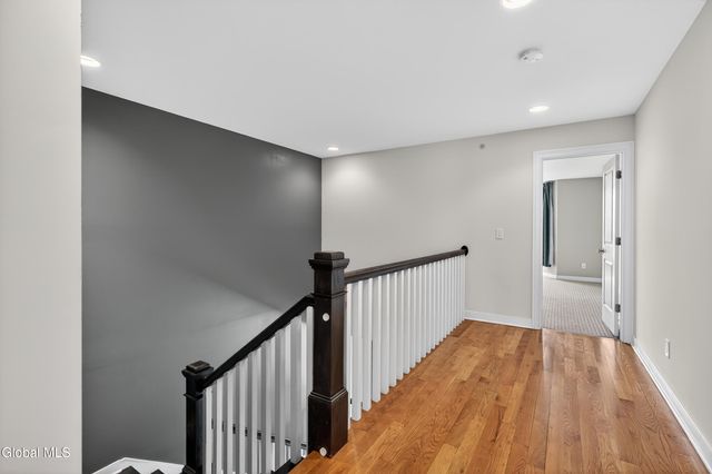 4 Bryn Mawr Court, Albany, NY 12211