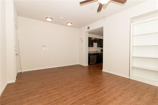1401 E 4th ST 203, Austin, TX 78702