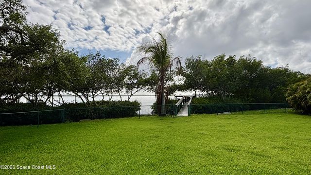 1685 Charles Lane, Merritt Island, FL 32952