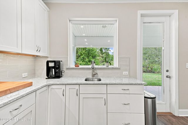 103 WINDLEY Drive, St. Johns, FL 32092