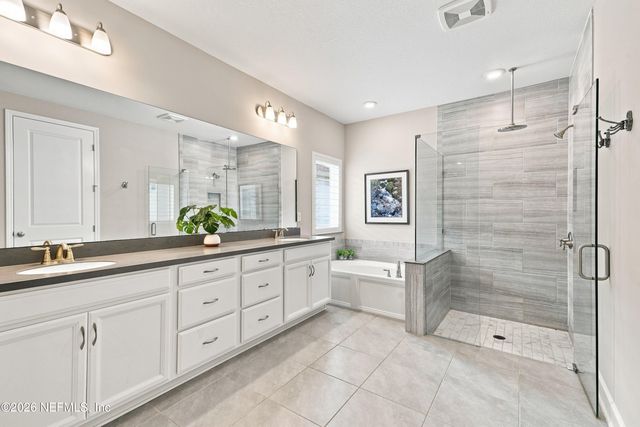 103 WINDLEY Drive, St. Johns, FL 32092