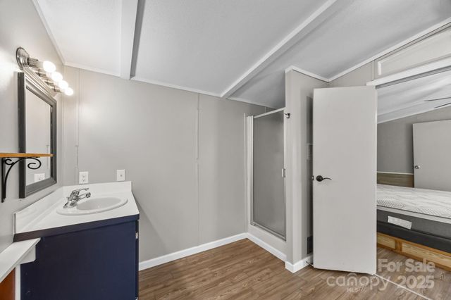 729 Don Felmet Road, Marshall, NC 28753