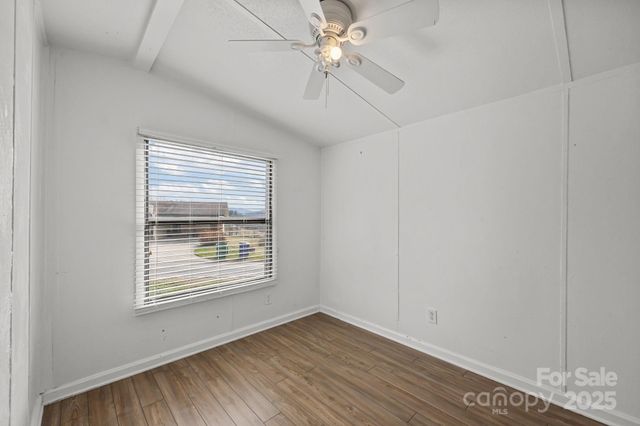 729 Don Felmet Road, Marshall, NC 28753