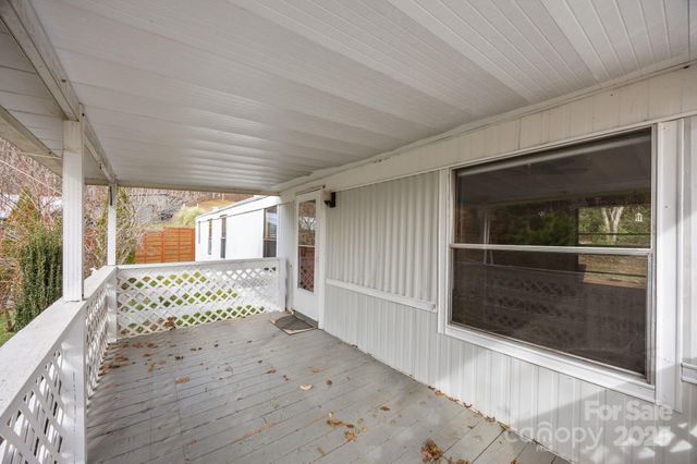 729 Don Felmet Road, Marshall, NC 28753