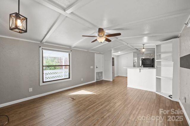 729 Don Felmet Road, Marshall, NC 28753