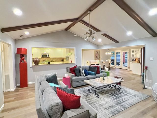 14148 Tanglewood Drive, Farmers Branch, TX 75234