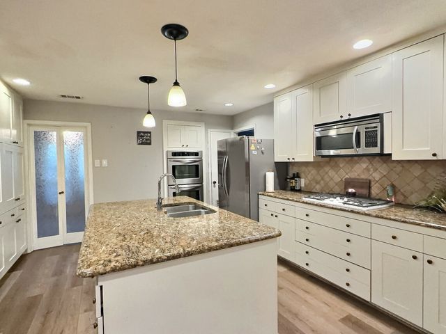 14148 Tanglewood Drive, Farmers Branch, TX 75234