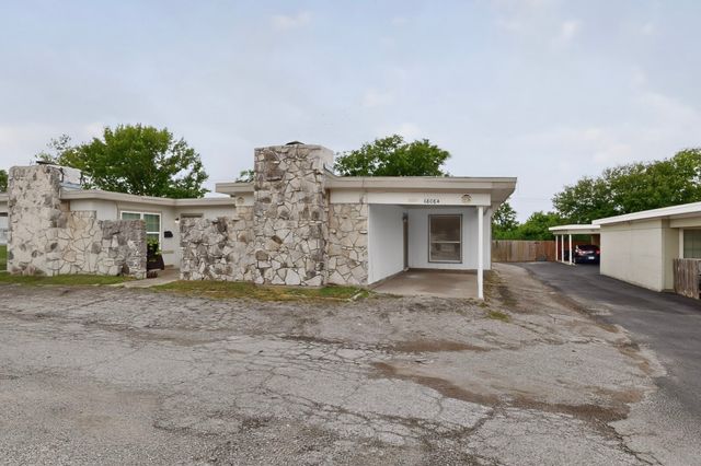 6808 Trail Lake Drive A, Fort Worth, TX 76133