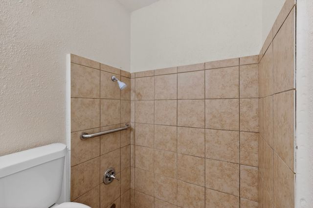 6808 Trail Lake Drive A, Fort Worth, TX 76133