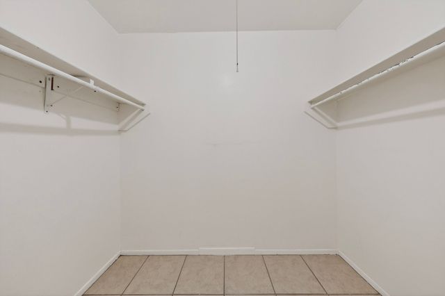 6808 Trail Lake Drive A, Fort Worth, TX 76133