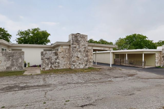 6808 Trail Lake Drive A, Fort Worth, TX 76133