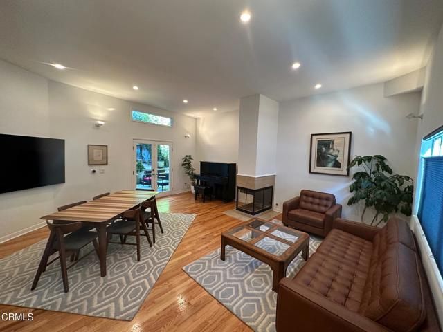 3551 Dixie Canyon Place, Los Angeles, CA 91423