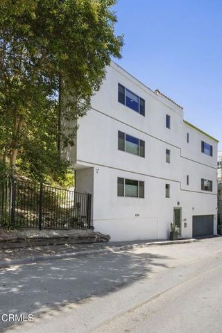 3551 Dixie Canyon Place, Los Angeles, CA 91423