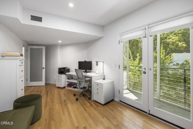 3551 Dixie Canyon Place, Los Angeles, CA 91423