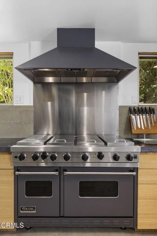 3551 Dixie Canyon Place, Los Angeles, CA 91423