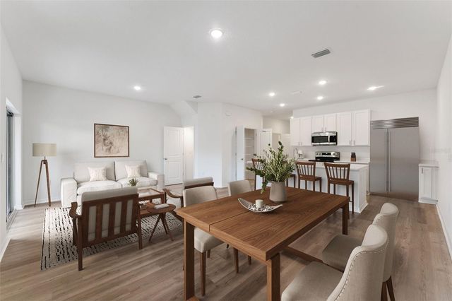 646 CEDAR ELM COURT, Eustis, FL 32726