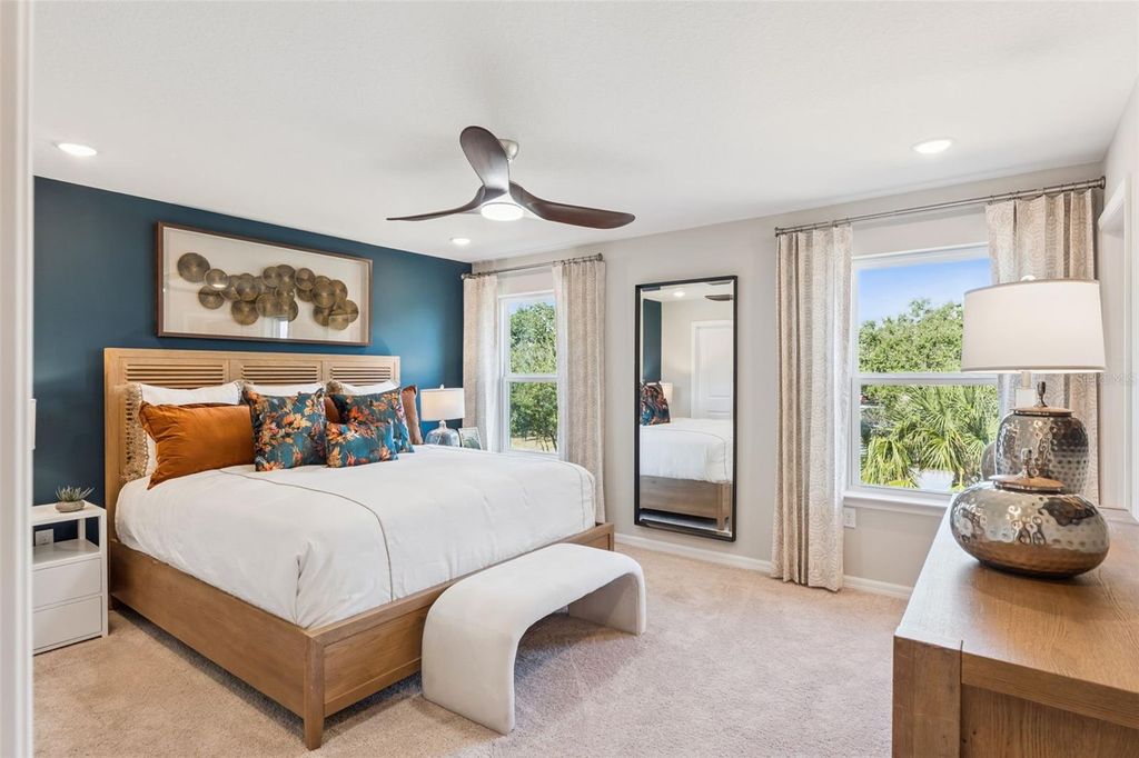 Image 8 of property listing at 646 CEDAR ELM COURT, Eustis, FL 32726