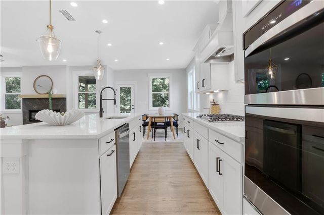 4002 Adler Circle, Buford, GA 30519