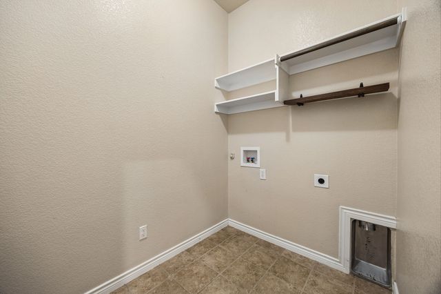425 Corriente Trail, Azle, TX 76020
