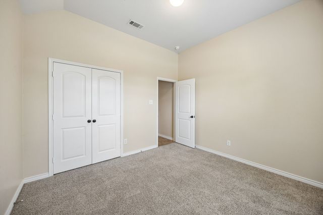 425 Corriente Trail, Azle, TX 76020