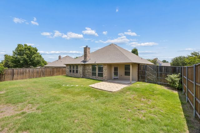 425 Corriente Trail, Azle, TX 76020