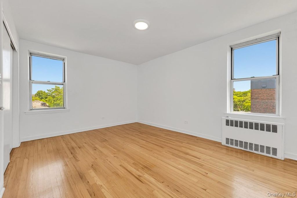 67-10 108th Street 6A, Forest Hills, NY 11375 — photo 4
