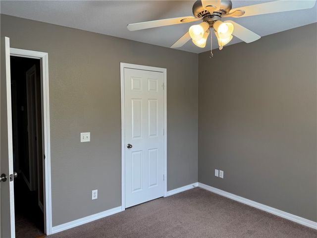 6 Olmsted Lane, Bella Vista, AR 72715
