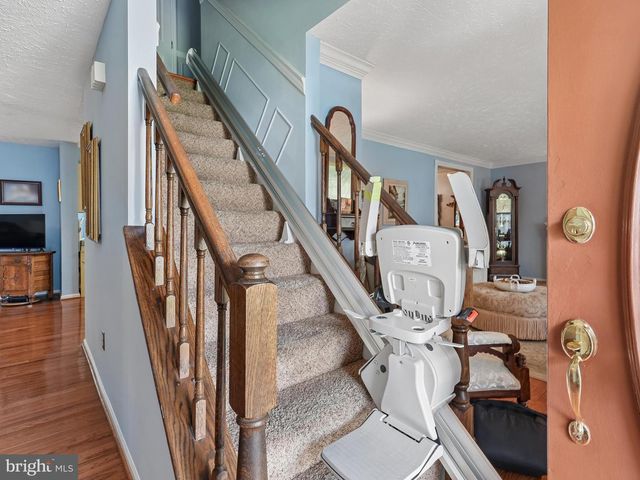 4545 DIEHL CT, Woodbridge, VA 22193
