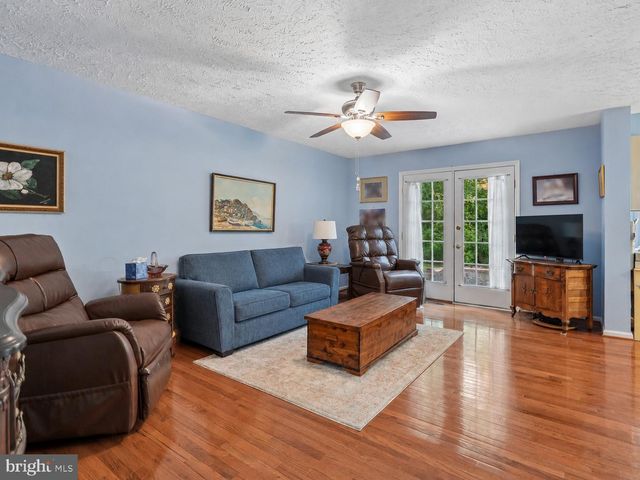 4545 DIEHL CT, Woodbridge, VA 22193