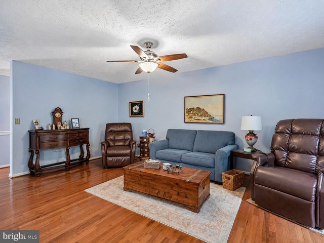 4545 DIEHL CT, Woodbridge, VA 22193
