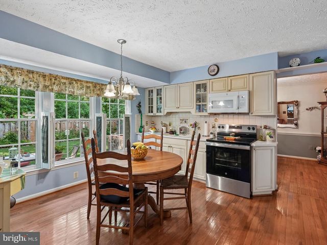 4545 DIEHL CT, Woodbridge, VA 22193