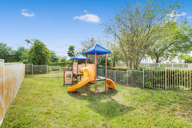 5403 SW 41st Street, Pembroke Park, FL 33023