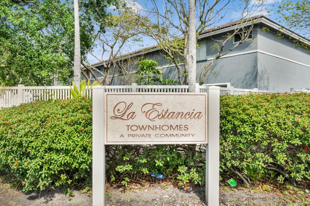 5403 SW 41st Street, Pembroke Park, FL 33023