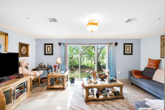 5403 SW 41st Street, Pembroke Park, FL 33023