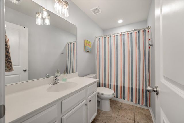 209 Daniels Creek Circle, Goose Creek, SC 29445